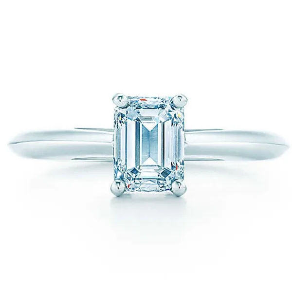 С фабрики 1 ct Изумрудный Cut NSCD превосходный бриллиант обручальное кольцо себе белый Золотое покрытие серебро Для женщин кольцо