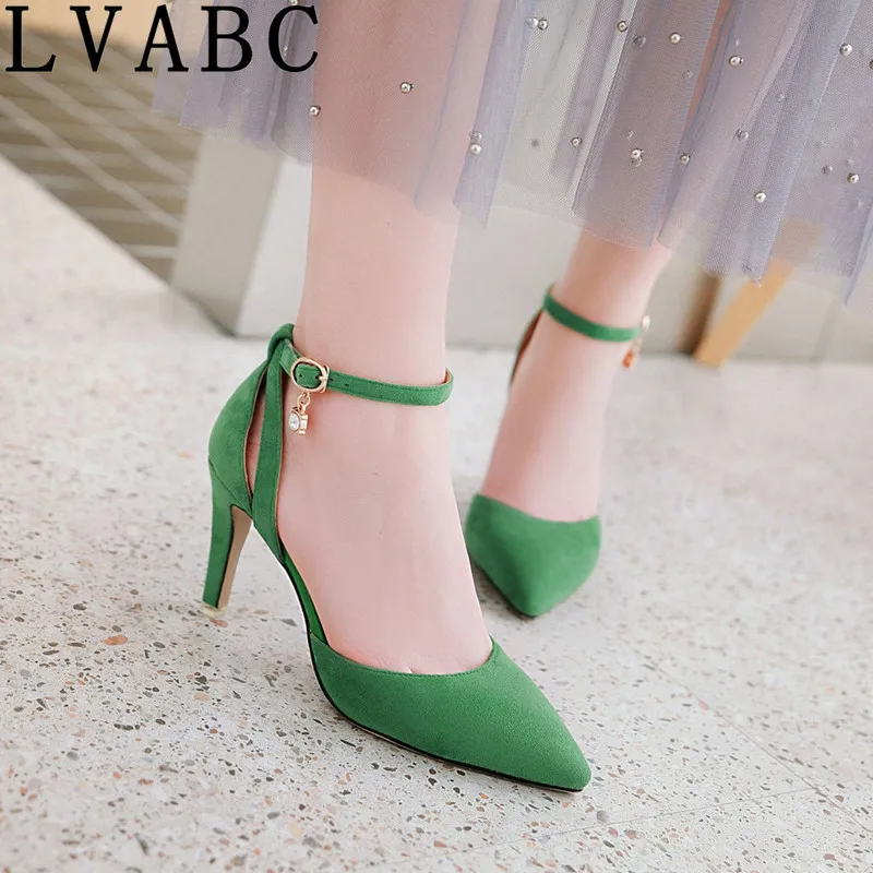 

2018 new summer word buckle sandals shoes Korean fashion cashmere bread head with wild fine with high heels