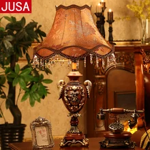 Ретро Настольная лампа из смолы с ручной гравировкой для гостиной, виллы, отеля, лобби, ресторана, классическая настольная лампа, регулируемая настольная лампа