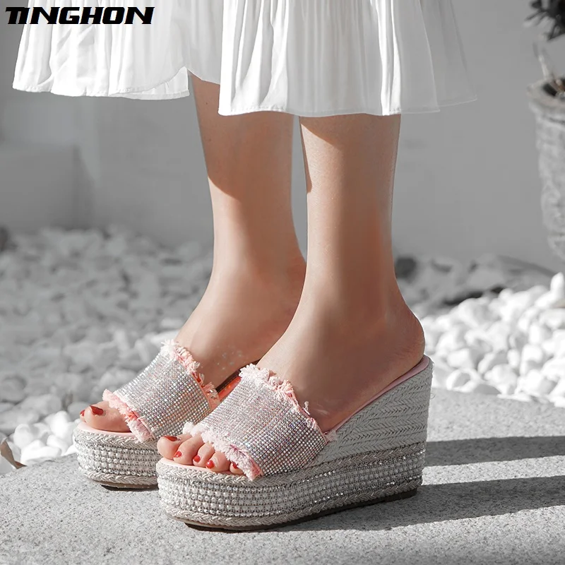 

TINGHON Summer Wedge Slippers Platform High Heels Women Rhinestone Outside Shoes Fringe Wedge Slipper Flip Flop Sandals