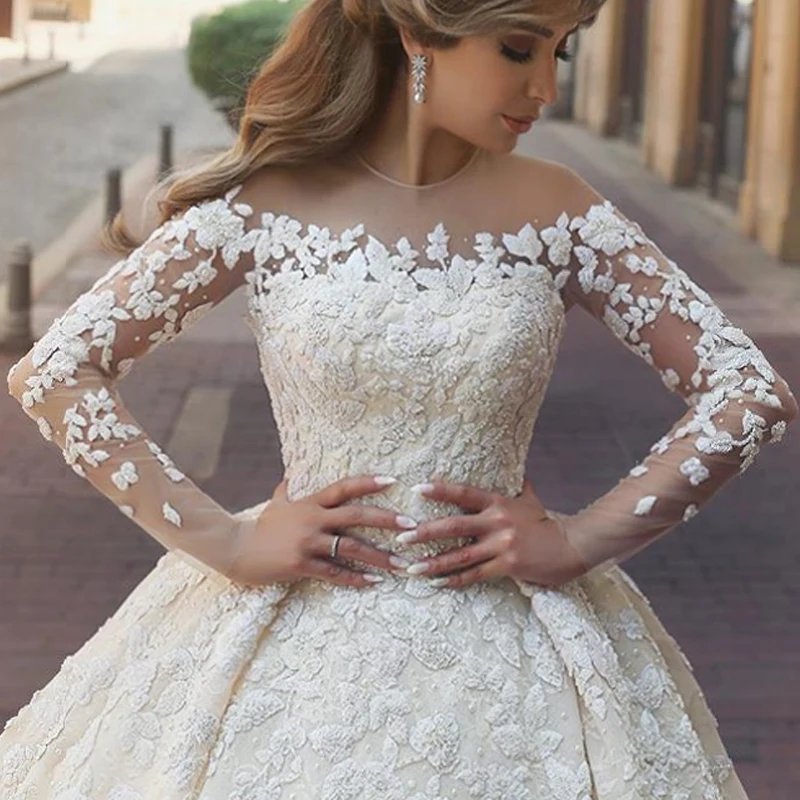 2019-Winter-New-Womens-Dress-Gorgeous-Appliques-Bridal-Gowns-With-Train-Elegant-Full-Sleeves-Floor-Length (1)