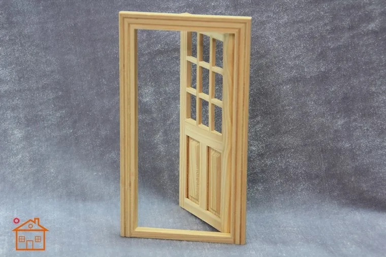 doll house door  (3)