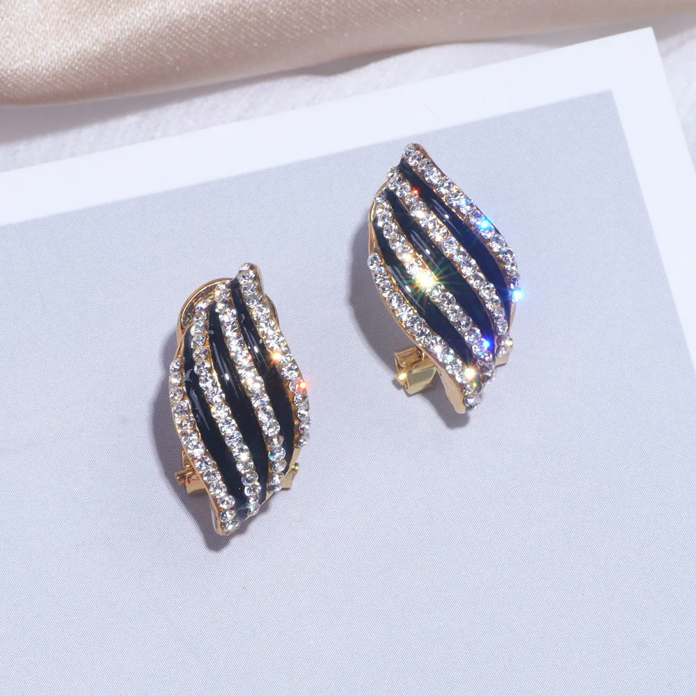 Классические трендовые геометрические Кристальные серьги-гвоздики для женщин, элегантные вечерние серьги из цинкового сплава золотого цвета, аксессуары Brincos