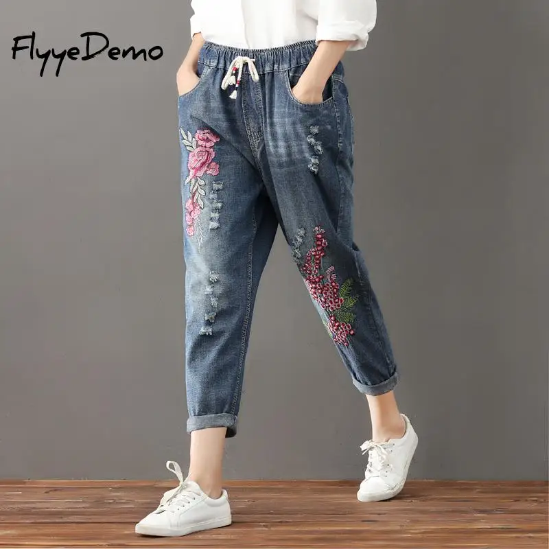Свободные штаны с дырками большого размера с эластичной резинкой на талии и длиной до щиколотки, джинсовые штаны большого размера, осенние женские джинсовые штаны с цветочной вышивкой