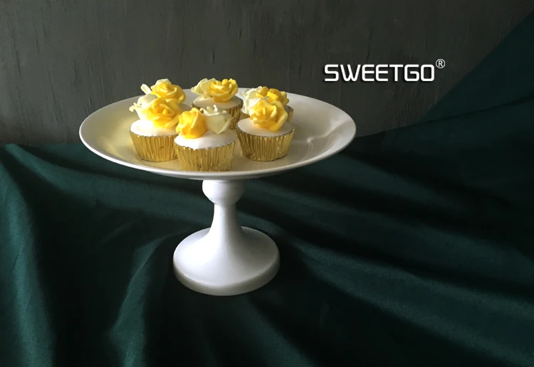 Белая стойка для кексов, пирожное-Корзиночка тарелки для свадебной вечеринки декорирование выпечки печенье торт десерт подставки для посуды леденец конфеты фрукты блюдо