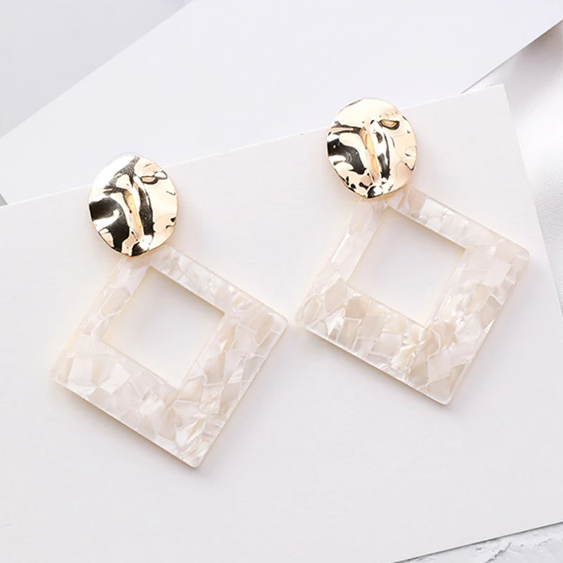 

2018 New Japan and Korea Fashion Acrylic Concave Surface Metal Round Square Stitching Shell Texture Geometric Stud Earrings