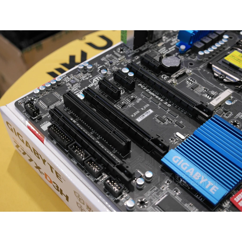 Gigabyte GA-Z77X-D3H DDR3 Motherboard USB3.0 32G Z77X-D3H Desktop SATAIII Systemboard PCI-E 3.0 Z77X LGA 1155 Z77 Used