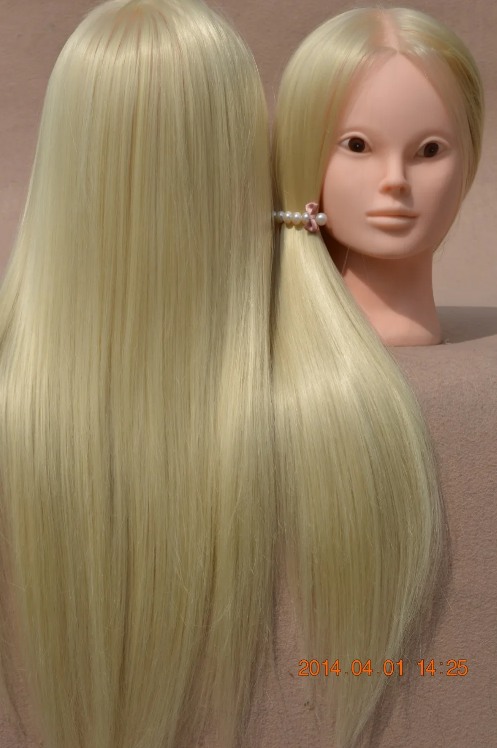 

24''Blonde Professional Styling Head ,Wig Head Stand Women Makeup Hairdressing Dummy Doll Training Head , Hair Mannequin Head