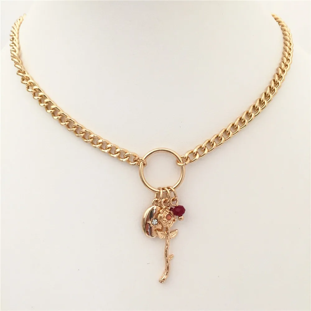 

LOVELY GOLD COLOR PLATING ROSE OVAL DISC BEAD CHARM SHORT NECKLACE