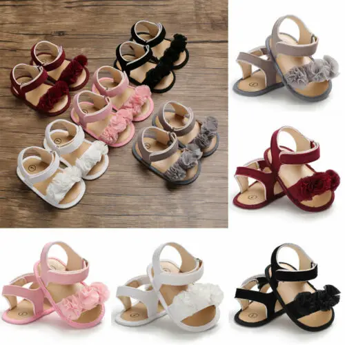 Для маленьких девочек с цветочным принтом обувь для принцессы сандалии летние Повседневное кроватку; милая однотонная Цвет; первая обувь для детей, начинающих ходить