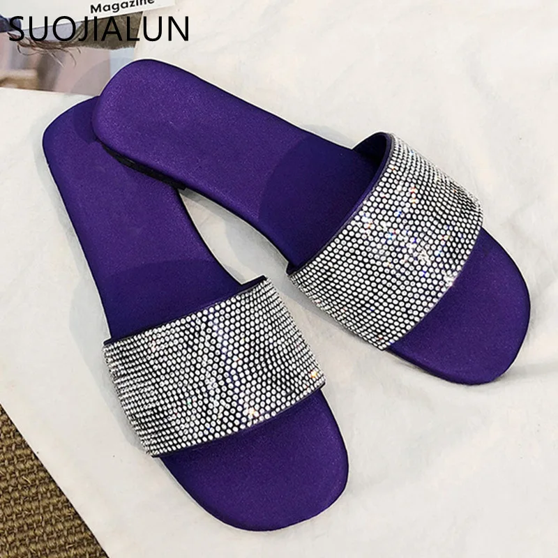 

SUOJIALUN Summer Women Slippers Flat Heel Bling Crystal Women Casual Slides Beach Flip Flops Sandal Outside Ladies Shoes