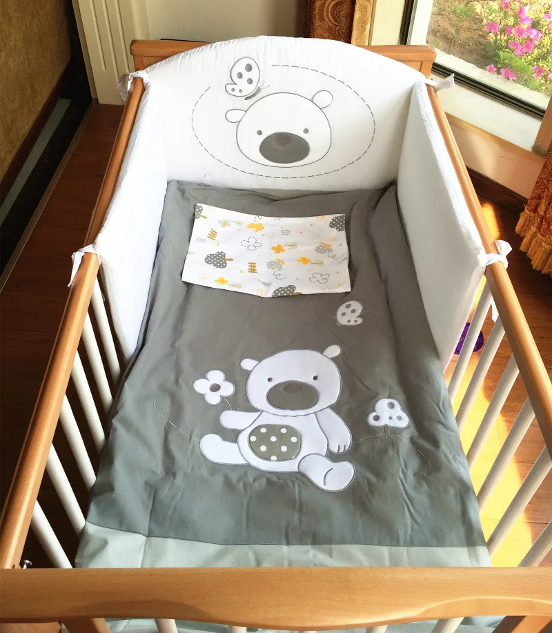 

100% cotton 4pcs bedding sets 120cm cartoon baby bedding items spring summer Newborn Crib Bumper Toddler Cartoon Bed Bedding