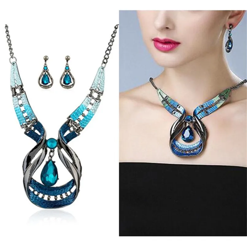 

free shiping women Waterdrop Earring Set Crystal Hot Sale Fashion Jewelry Set Fashion Cute women bohemian necklace 6.7