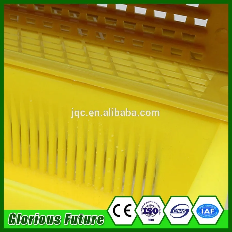 Yellow-Plastic-Bee-Pollen-Trap-For-Apiculture (5)