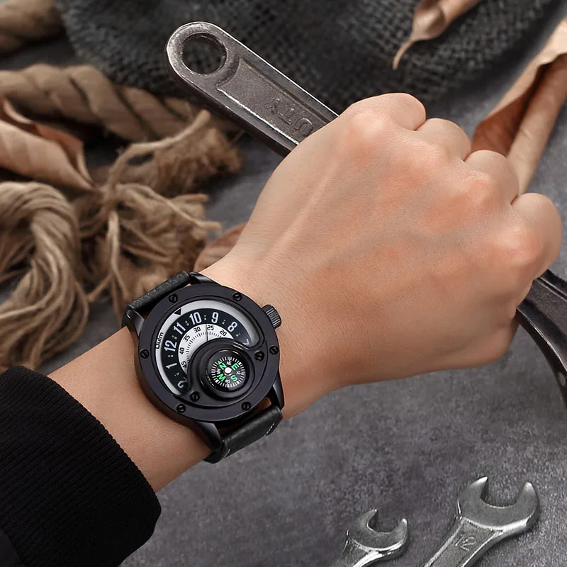 Fashion Men Watches Unique Creative Turntable Dial Compass Watch Male Clock Leather Strap Quartz Wrist Watches Relogio Masculino
