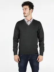 Вязаные Пуловеры с v-образным вырезом
