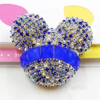 

CDCOTN 1Pair Car Air Freshener Perfume Crystal Diamond Cartoon Styling Air Conditioning Ventilation Clip Car Perfume Car Accesso