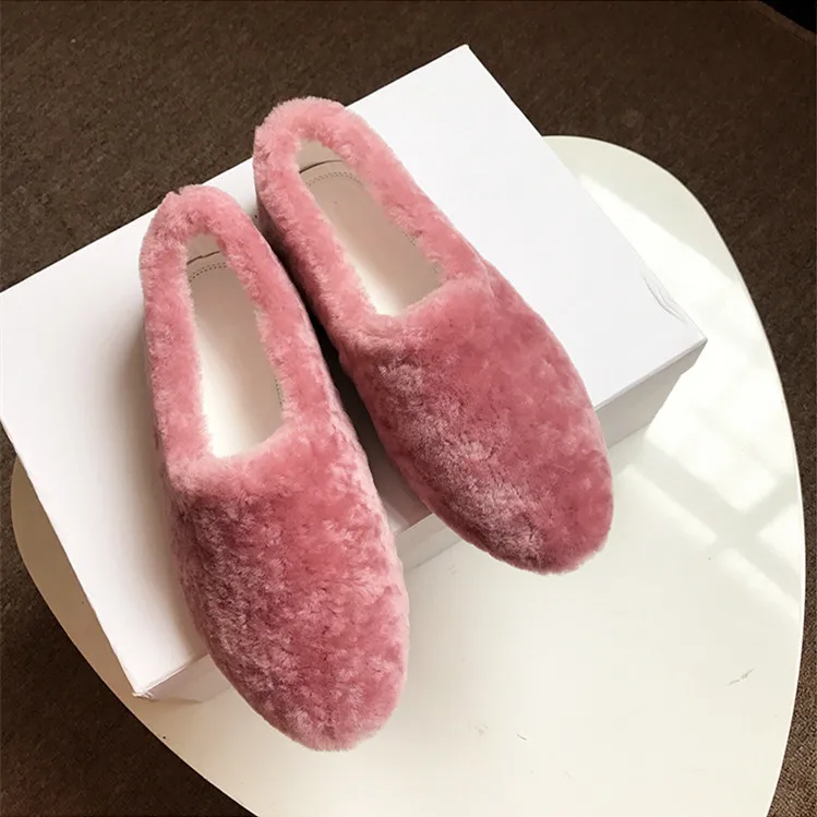 

European style autumn winter leather fur flat shoes Hot fashion women warm slip on loafers EU35-40 BY583