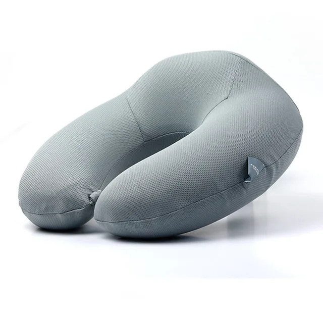Chin Supporting Travel Neck Pillow Supports the Head Neck and Chin in