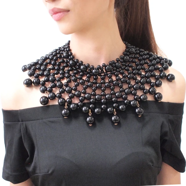 Indian Kundan Necklace Set with Black Beads - Trendz & Traditionz Boutique  – TRENDZ & TRADITIONZ BOUTIQUE