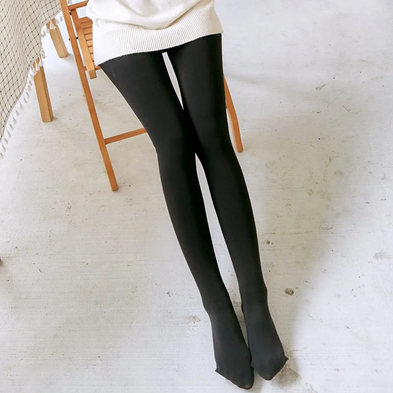 what causes pilling on leggings women's