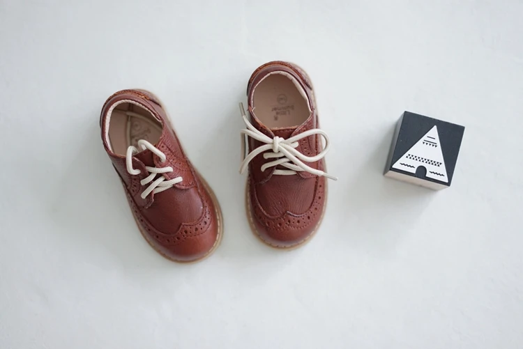 Детская повседневная обувь из натуральной кожи; обувь для мальчиков в британском стиле; нескользящая обувь на плоской подошве для девочек; Детская школьная обувь; 13,5-17 см - Цвет: coffee