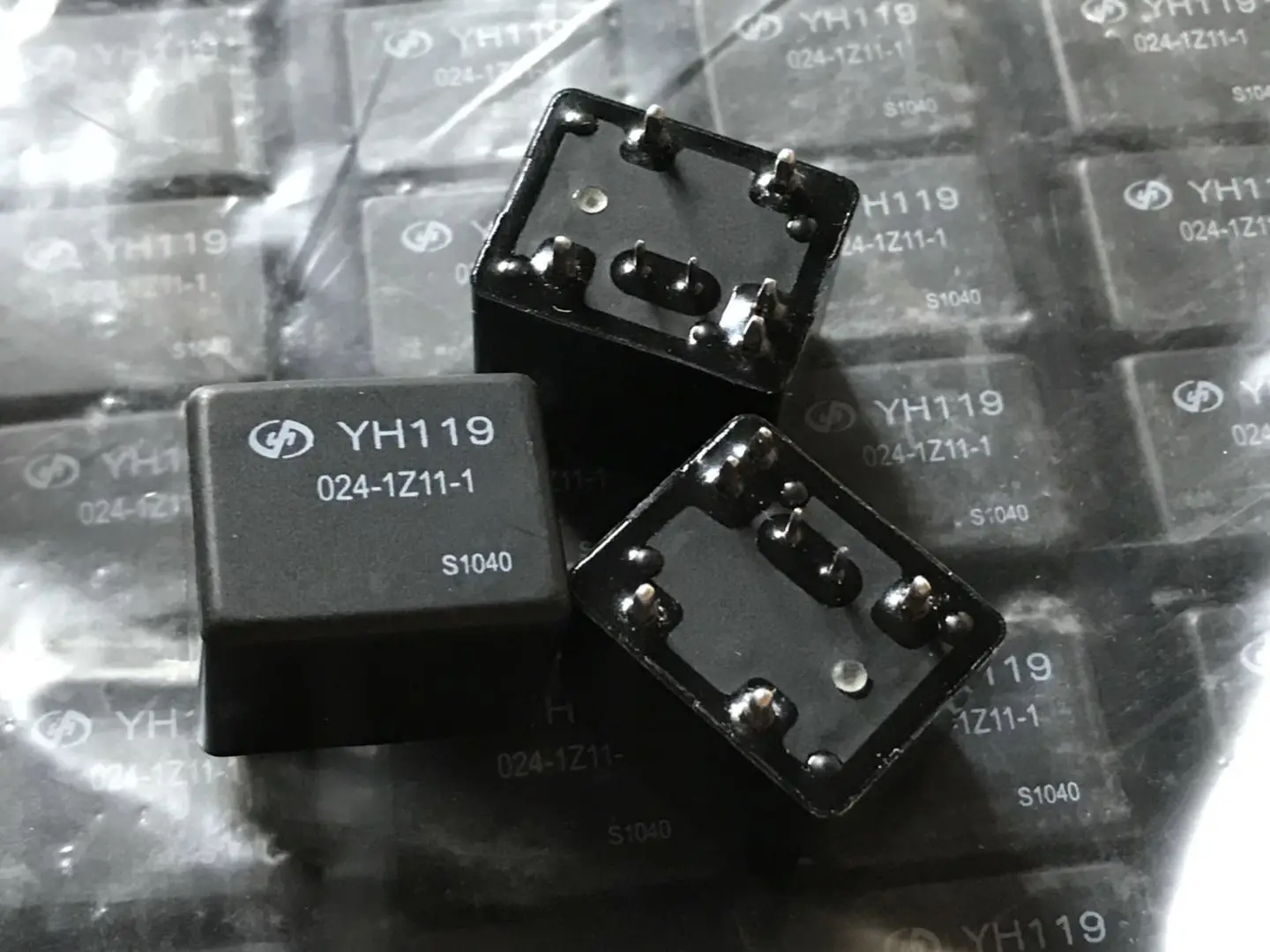 YH119-024-1Z11-1 YH119-012-1Z11-1A автомеханический переключатель эквивалентом 4119-1C-24V 7 Pins |