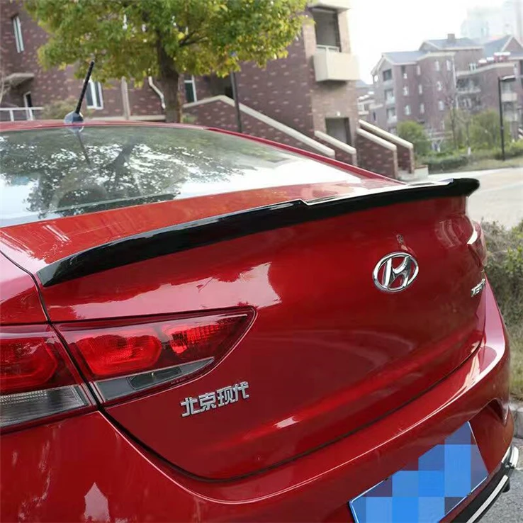 Honda civic 10 седан спойлер. Матовая машина сзади спорт газует. Панамера турбо с спойлер. Лип спойлер на hyundai elantra 5. Спойлер элантра 6.