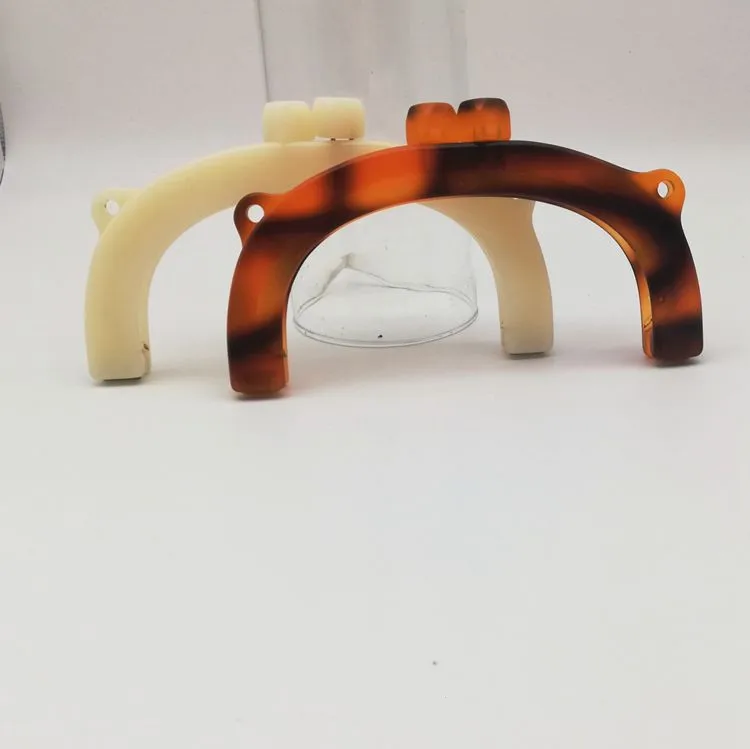 10170342382_248452258