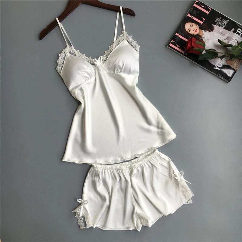 

Pajamas for Women Sexy Lingerie Pull Sizes Deep V Neck Silk Stain Sleep Wear Home Clothing Nighties Shorts Set