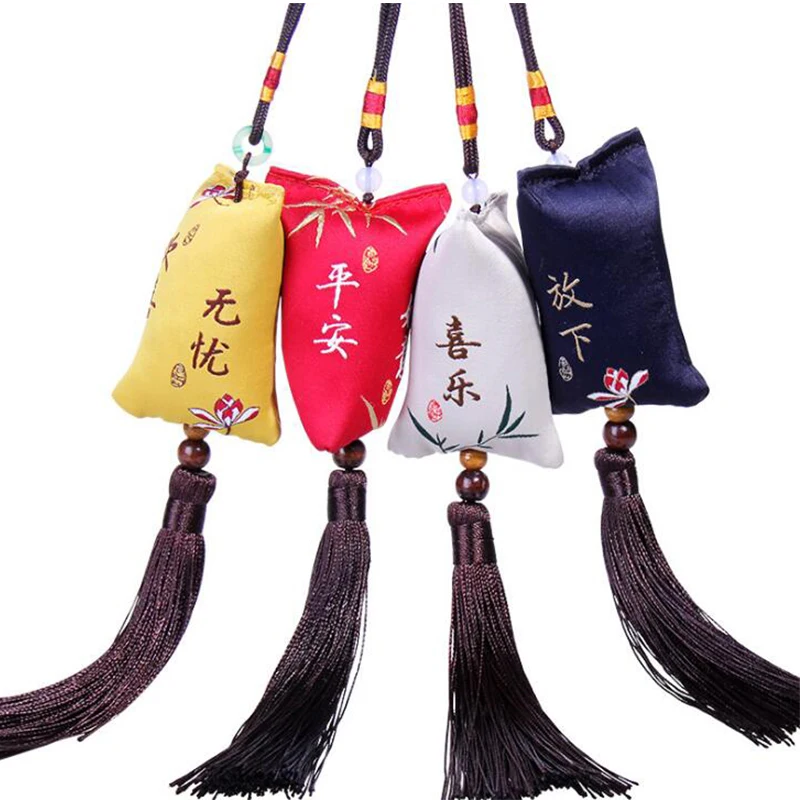 Download Collisy Dawn Chinese Style Silk Embroidered Sachet ...