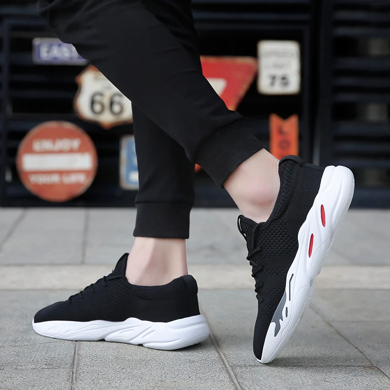 

2019 new mesh casual shoes with men's shoes lightweight comfortable breathable hiking shoes