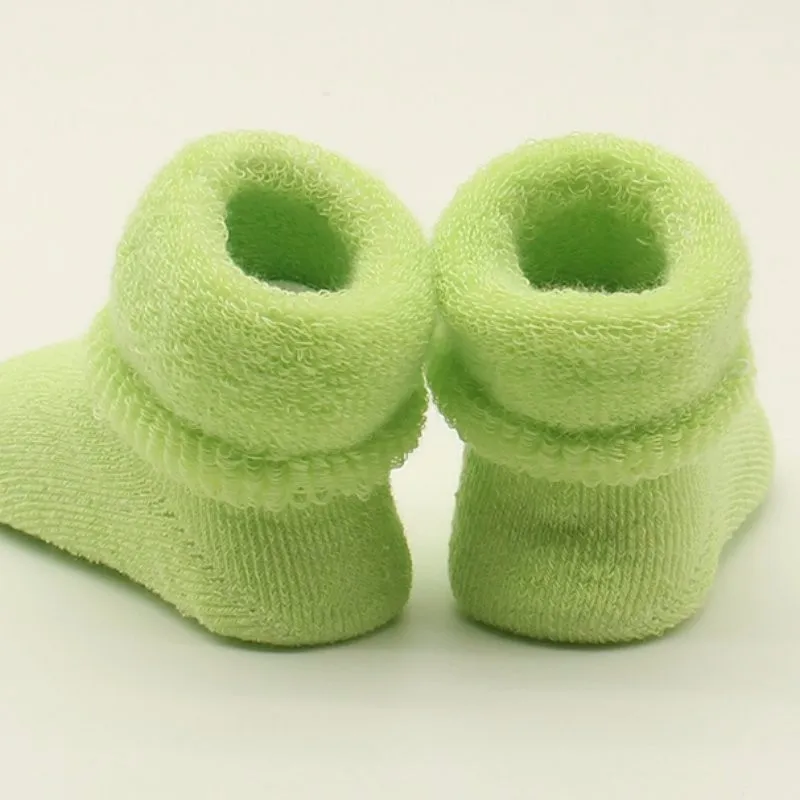 Теплые зимние сапоги для новорожденных девочек, мягкие хлопковые носки для малышей, пинетки, обувь для малышей