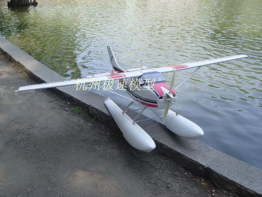 giant scale cessna 182 rc plane