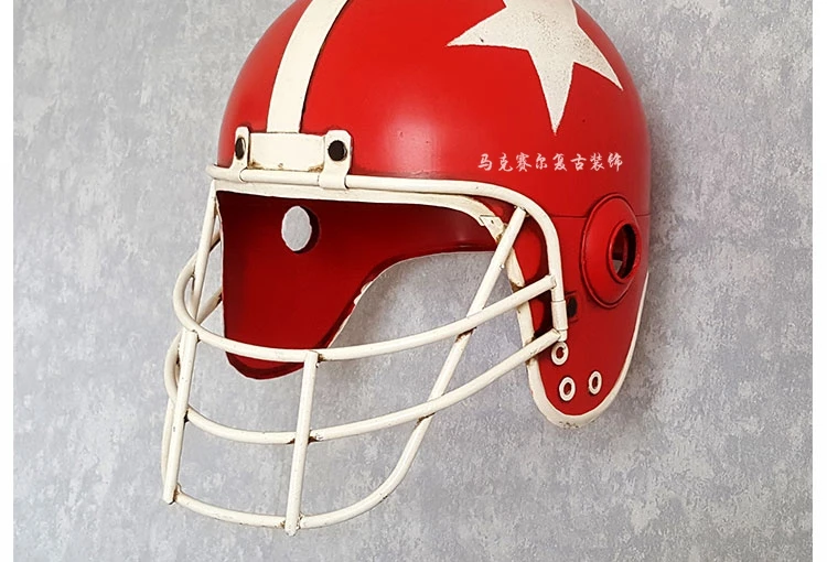 American Retro Metal Iron Football Helmet Model Restaurant Cafe Creative Wall Hanging Hat Home Decorations