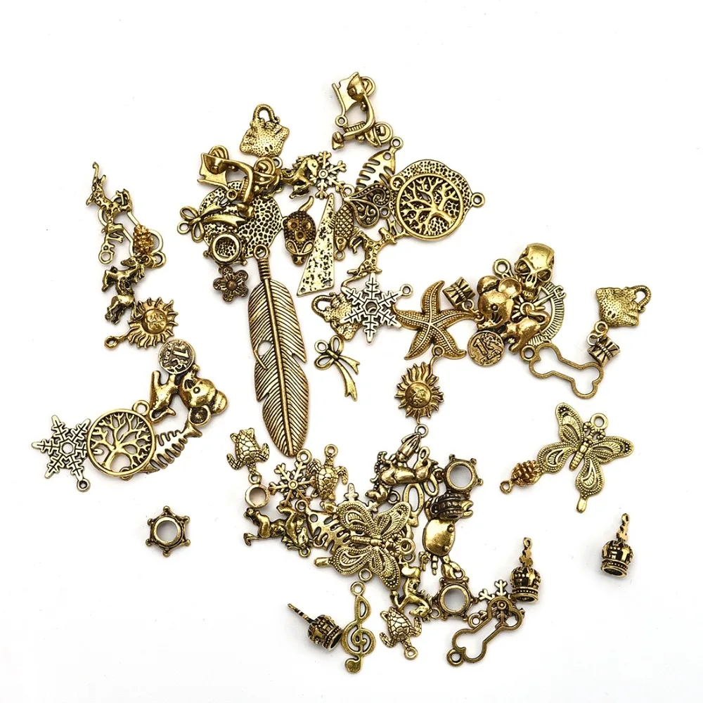 Various Mixed Zinc Alloy Charms (15)