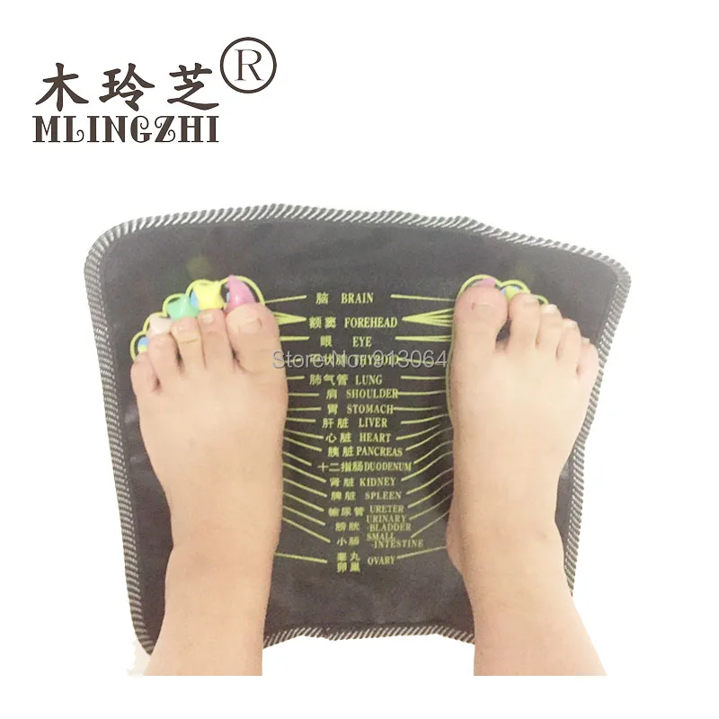 

Chinese Health Care Colored Plastic Walk Stone Square Healthy Foot Massage Mat Pad Cushion