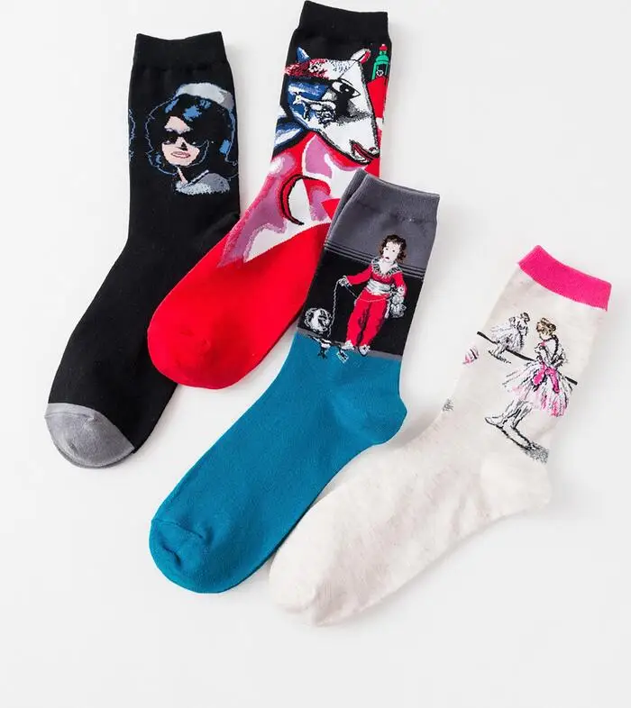 

2018 autumn and winter retro literary abstract bull head guitar playing holding children series men's cotton tube socks
