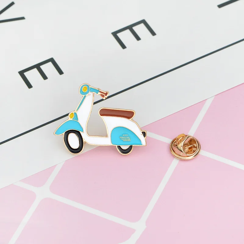 

Cartoon Brooches and Pins Moto Cute Motorcycle Broches Horse Enamel Pin Metal Brooch Jewelry Button Badge for Clothes Backpack
