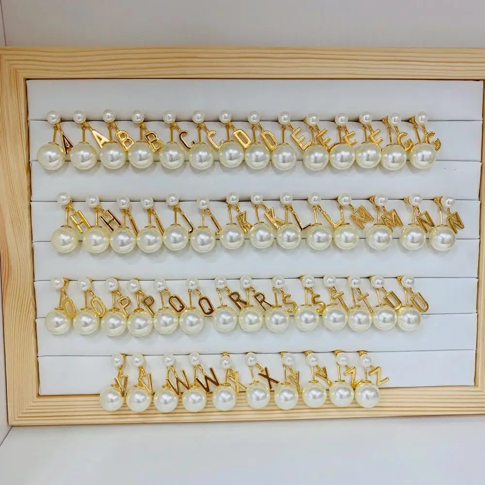 

Famous brand jewelry pearl alphabet letter earrings capital letter earrings for girls A B C D E F G H I E J K L M N O P Q R