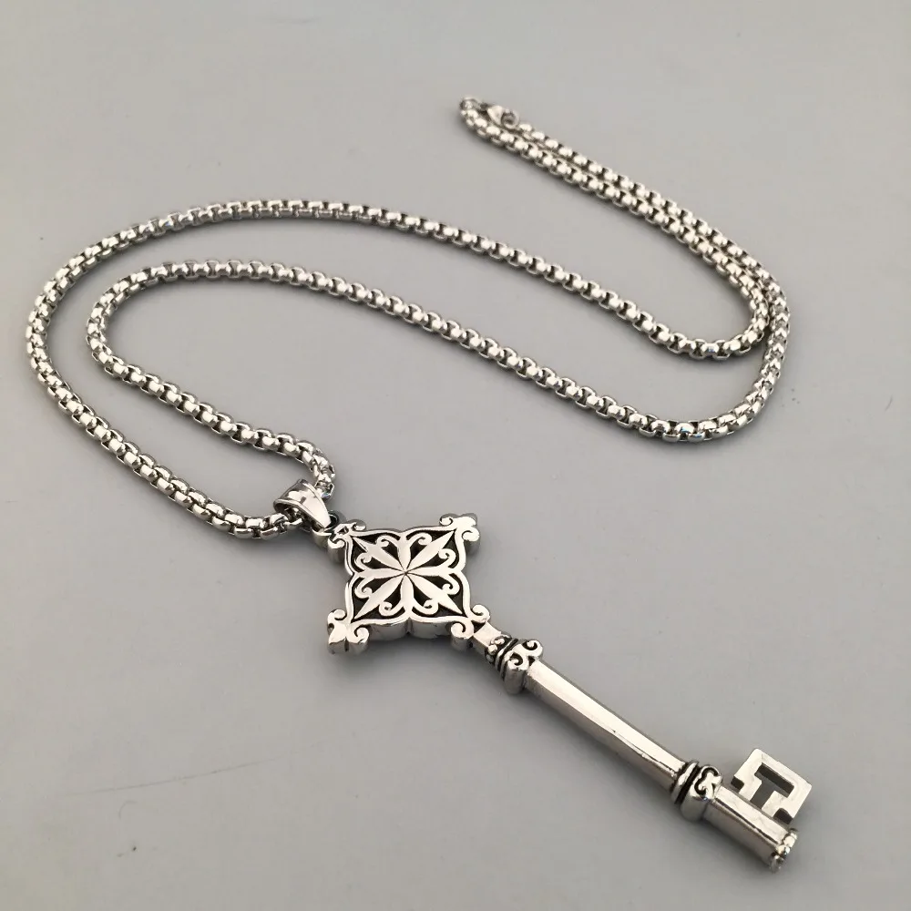 Подвеска ключик красная пресня. Подвеска ключ золото. Подвеска ключ белое золото. Подвеска ключик значение. Кулон ключ thomas sabo.