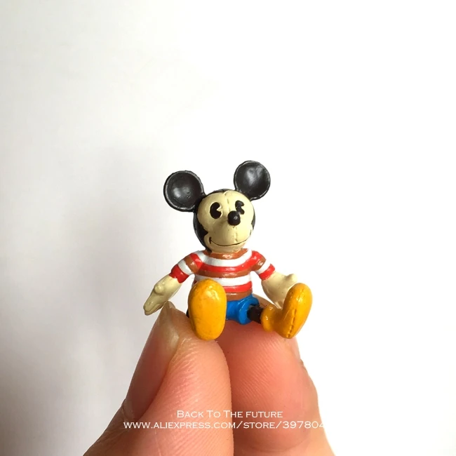 

Disney Mickey Mouse vintage style 2cm mini doll Action Figure Anime Decoration Collection Figurine Toy model for children gift