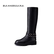 BASSIRIANA 2017 Más Nueva decoración del Metal del dedo del pie talón plano de cuero genuino mujeres botas otoño invierno cálido plataforma Redonda botas largas