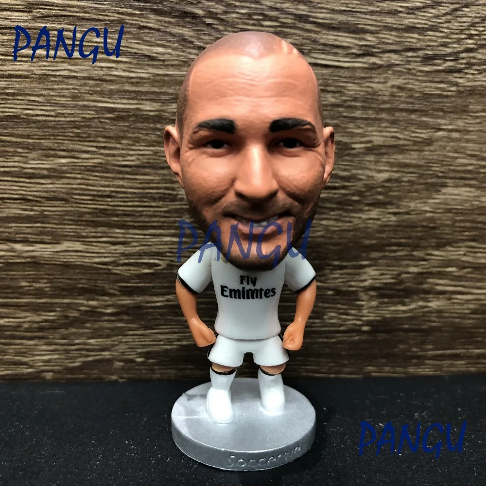 Soccerwe dolls figurine Sports stars Benzema #9 2017-2018 Movable joints resin model toy action figure collectible gift