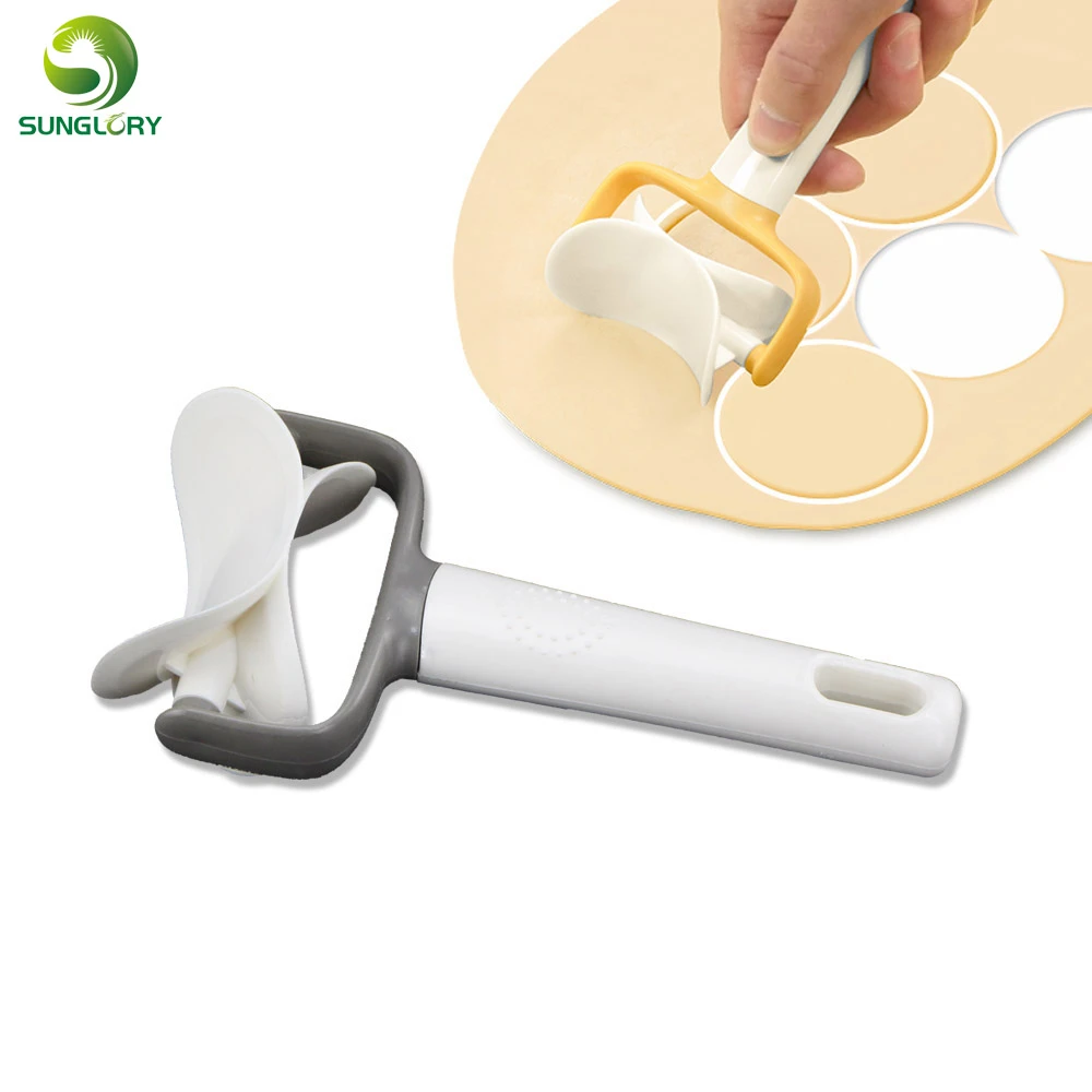 Dough Cutter Plastic Icing Spatula Round Cookie Cutter Rolling Biscuit Cutting Dough Cutter Plastic Icing Spatula Round Cookie Cutter Rolling Biscuit Cutting
