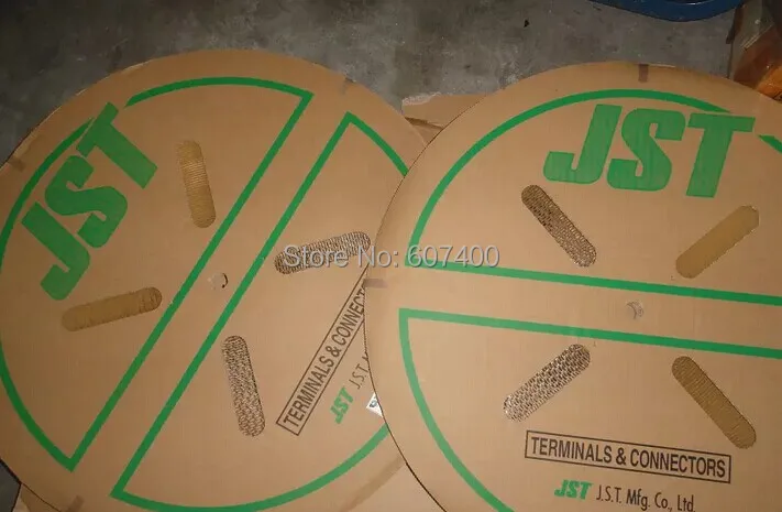 J-SP2140 клеммы JST Соединители Клеммы корпуса новые и оригинальные детали J-SP2140(LF)(SN