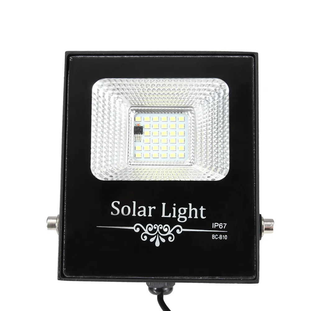 

New Solar Spotlight Hanging Floodlight Lamp for Outdoor Camping Courtyard Night Market NE