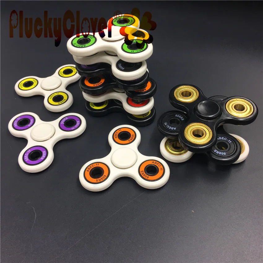 Buy 1 pc Long Lasting White/Black Tri Spinner Fidget