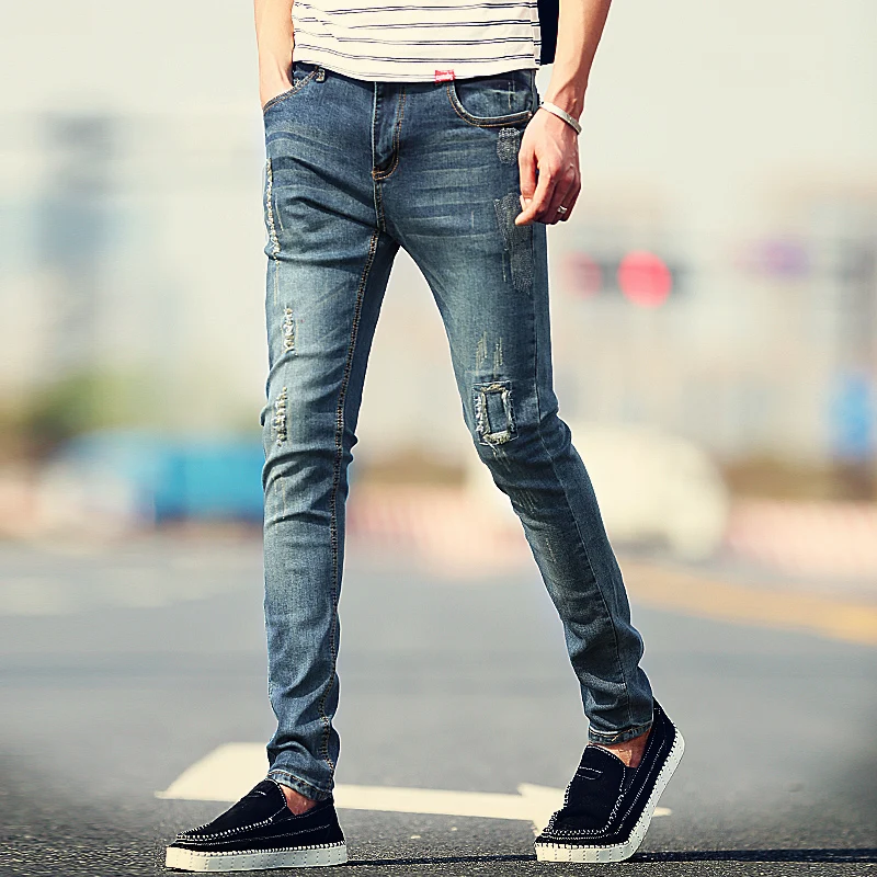 лучшие джинсы для мужчин. мужские джинсы. джинсы мужские молодежные. обувь для узких джинсов мужских. Man джинсы мужские.