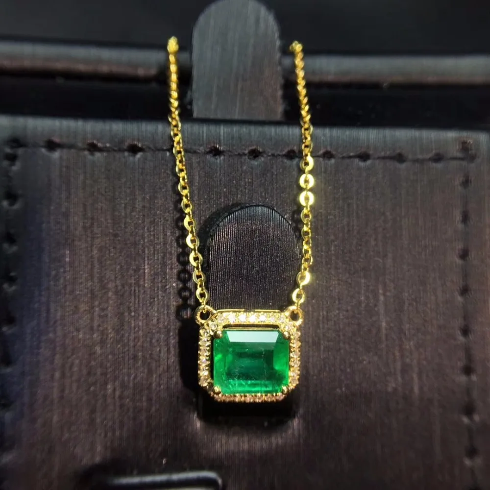 

Fine Jewelry Real Pure 18 K White Gold Jewelry AU750 Natural Green Emerald 1.0ct Gemstones Pendants for Women Fine Necklace